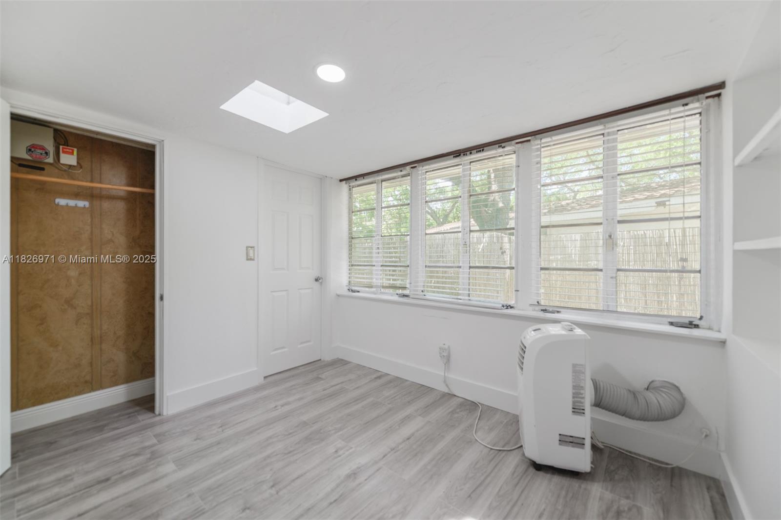 6290 SW 70th St South Miami, FL 33143