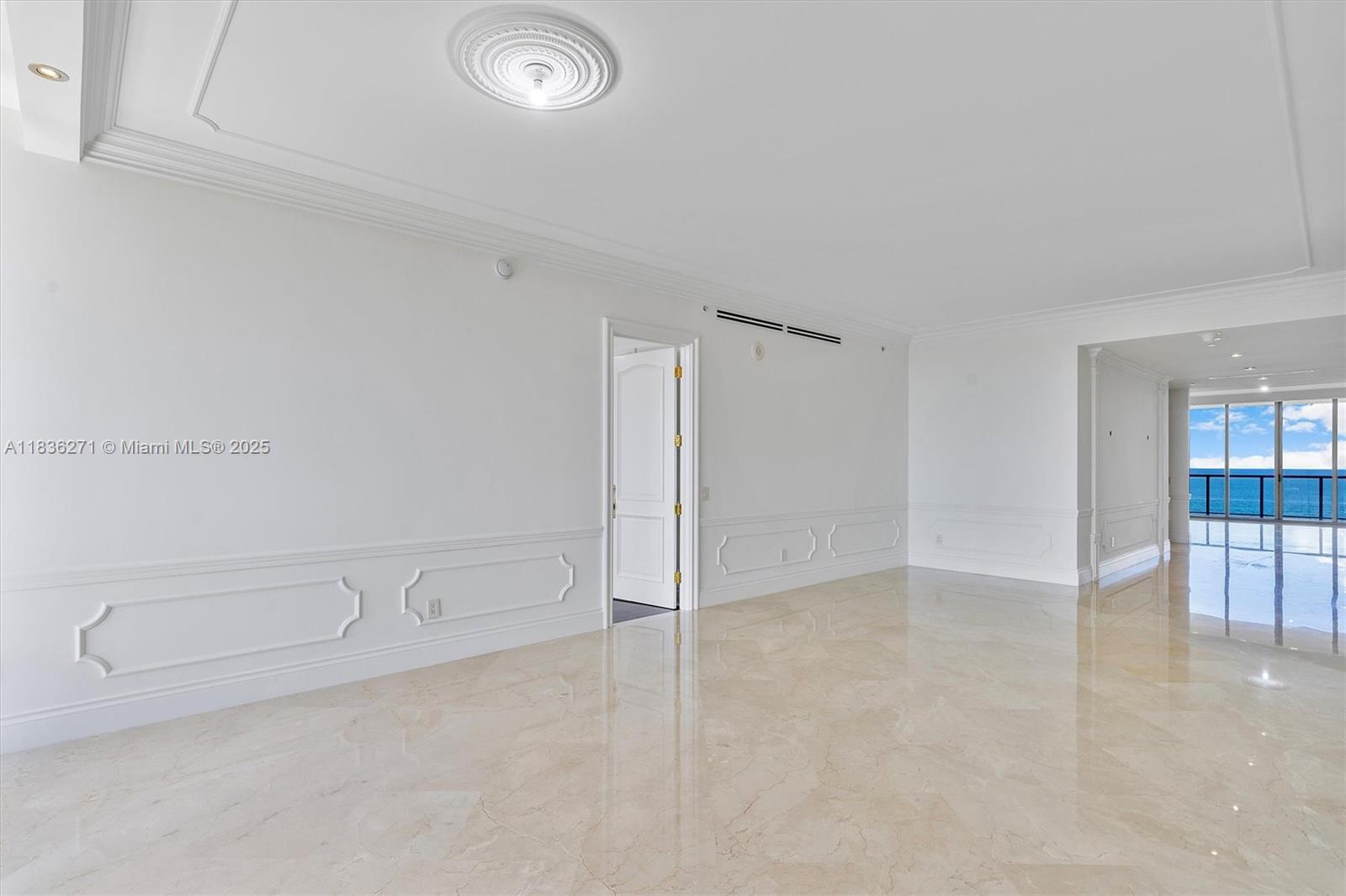 image St Regis Bal Harbour10