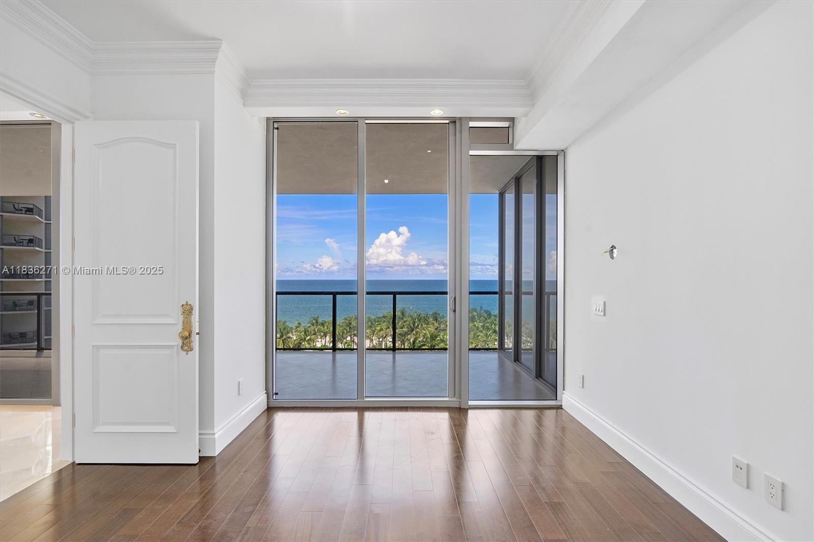 image St Regis Bal Harbour23