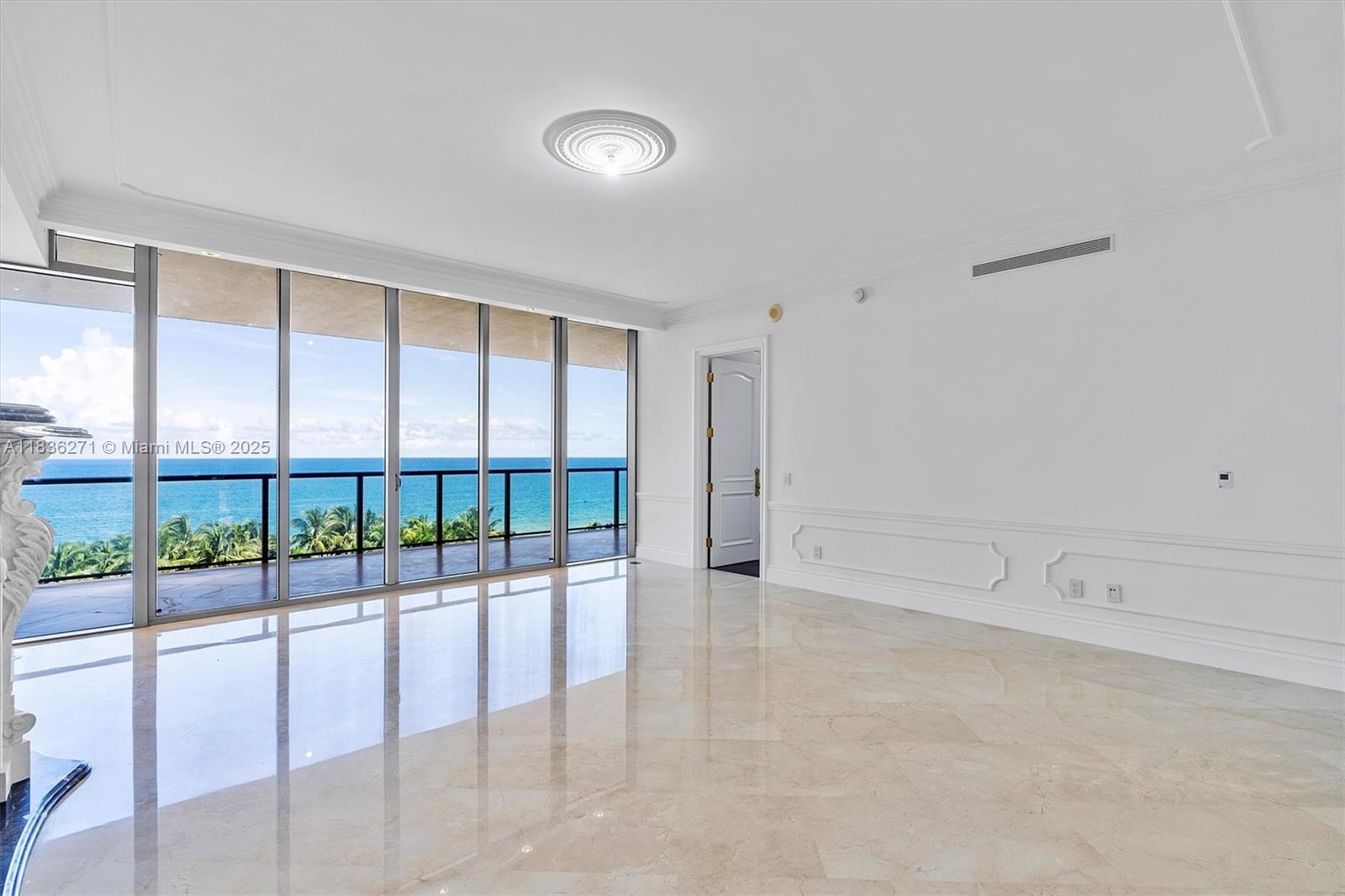 image St Regis Bal Harbour7
