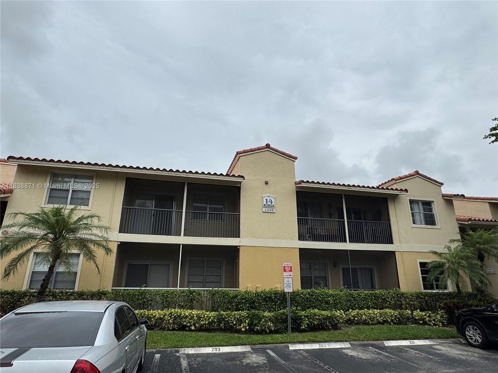 1249 SW 46th Ave #1407