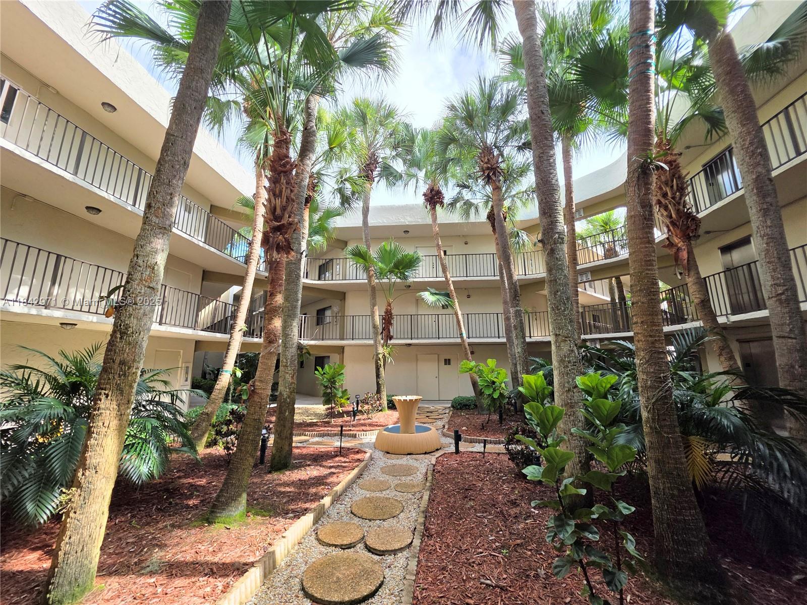 8075 SW 107th Ave #320