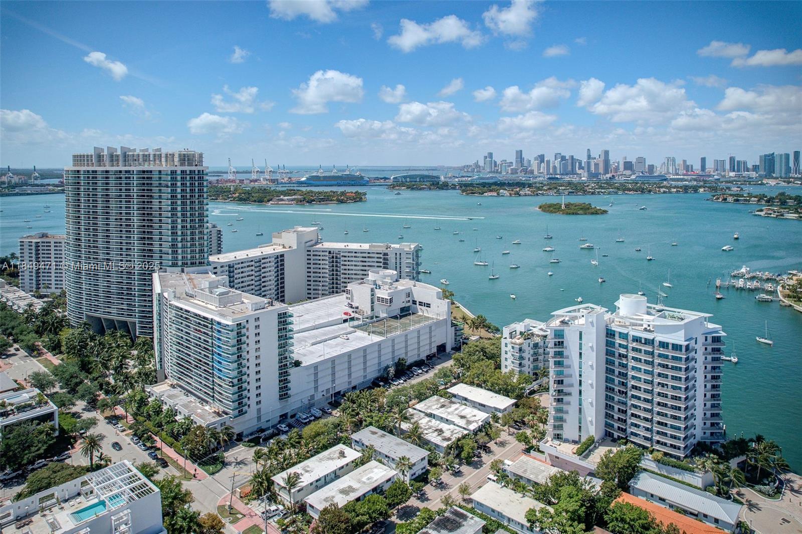 image Capri South Beach Condo42