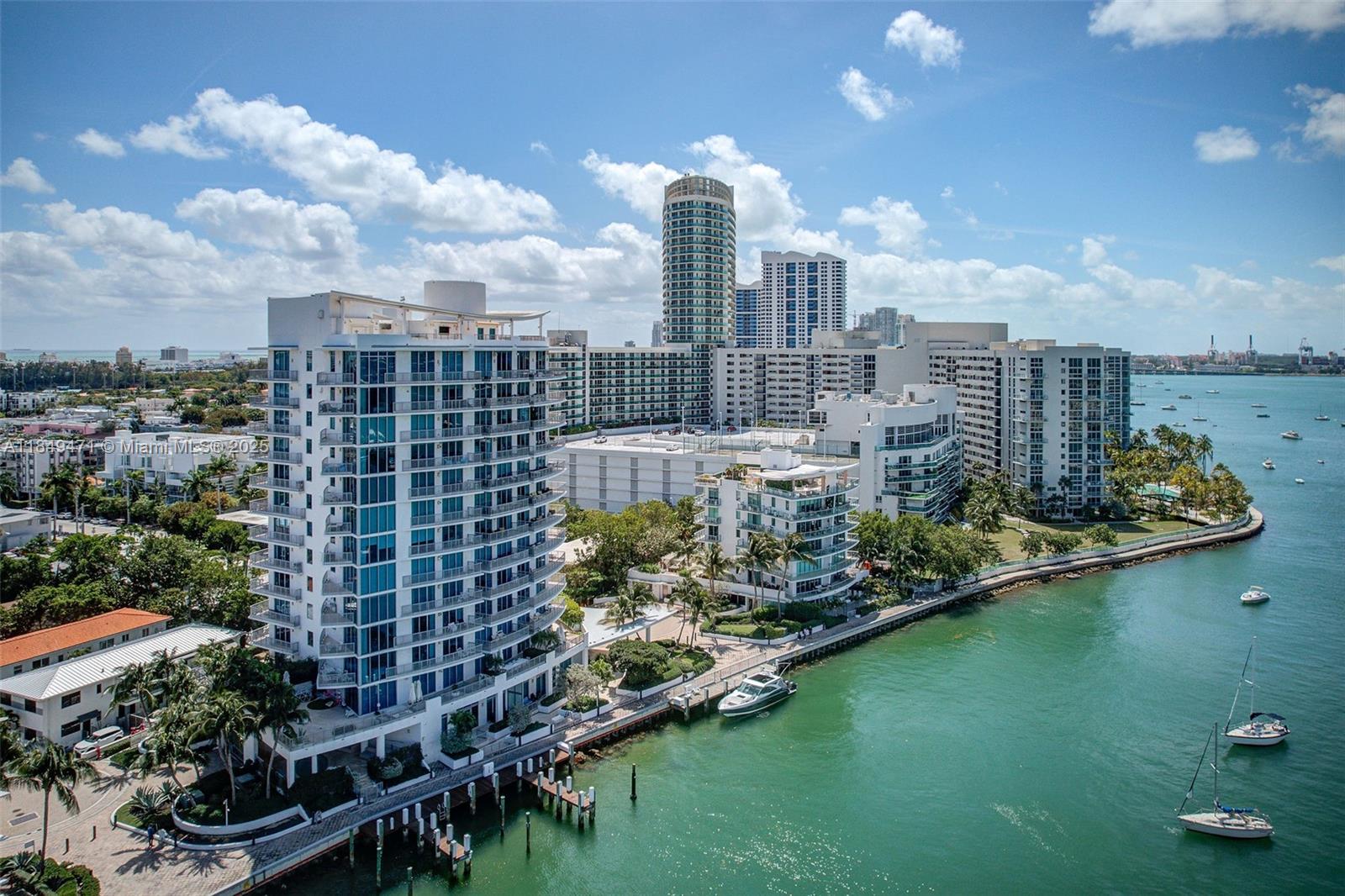 image Capri South Beach Condo45