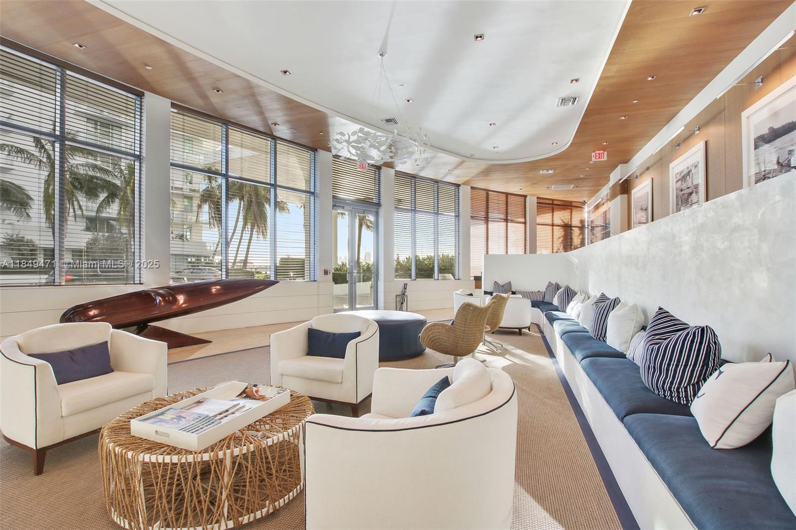 image Capri South Beach Condo49
