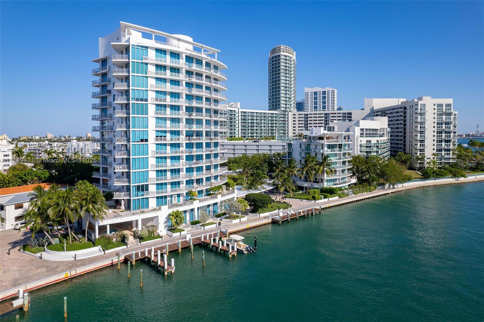image Capri South Beach Condo56
