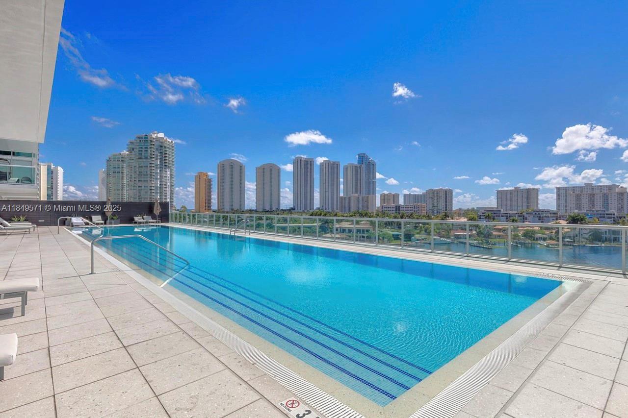 image 400 Sunny Isles25