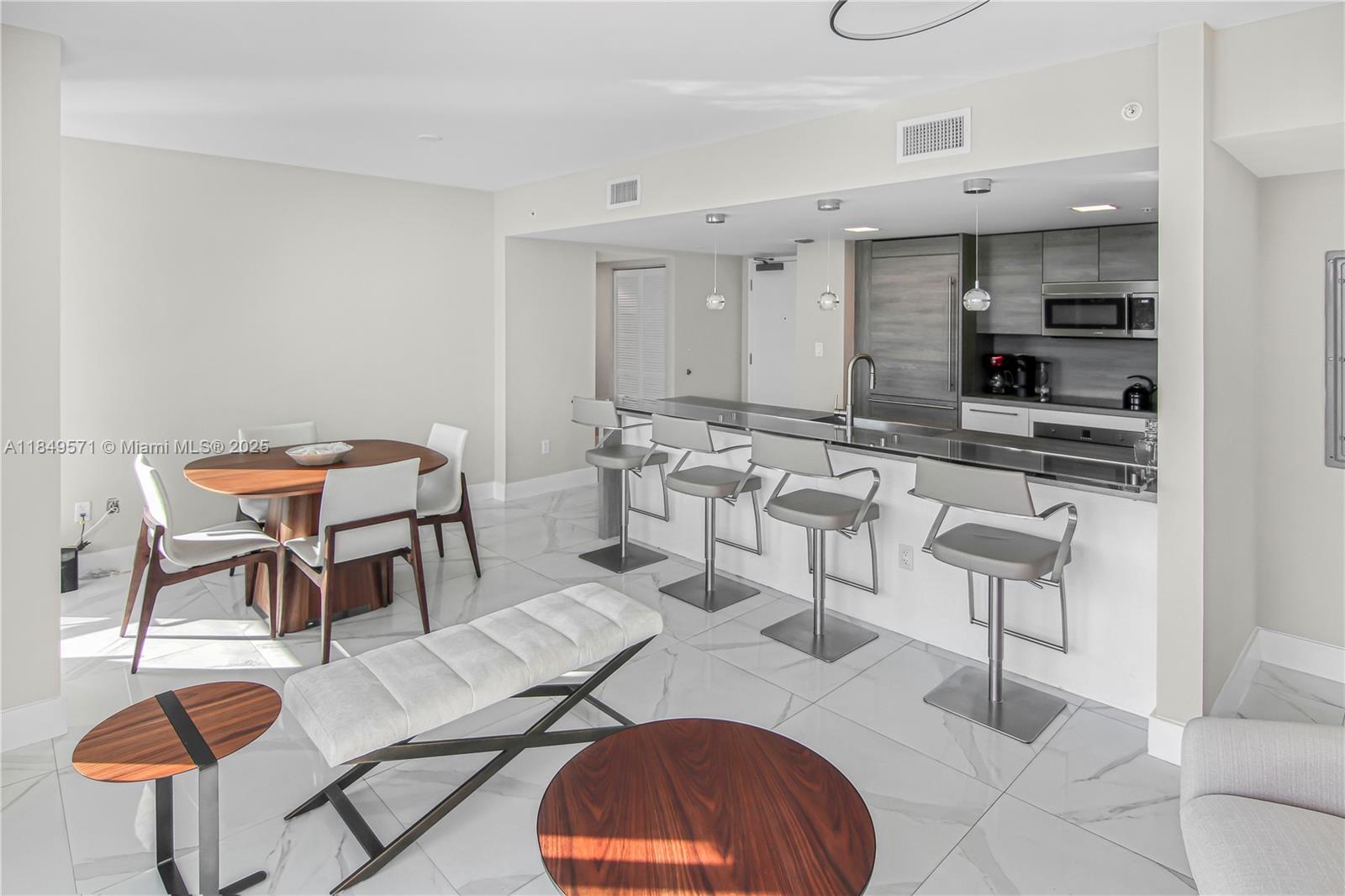 image 400 Sunny Isles5