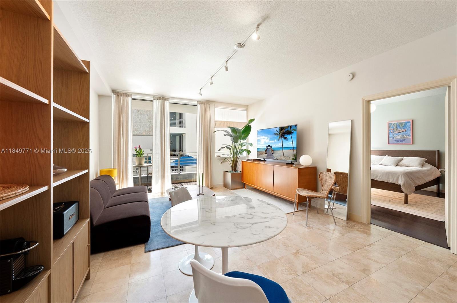 3339 Virginia St #306 Miami, FL 33133