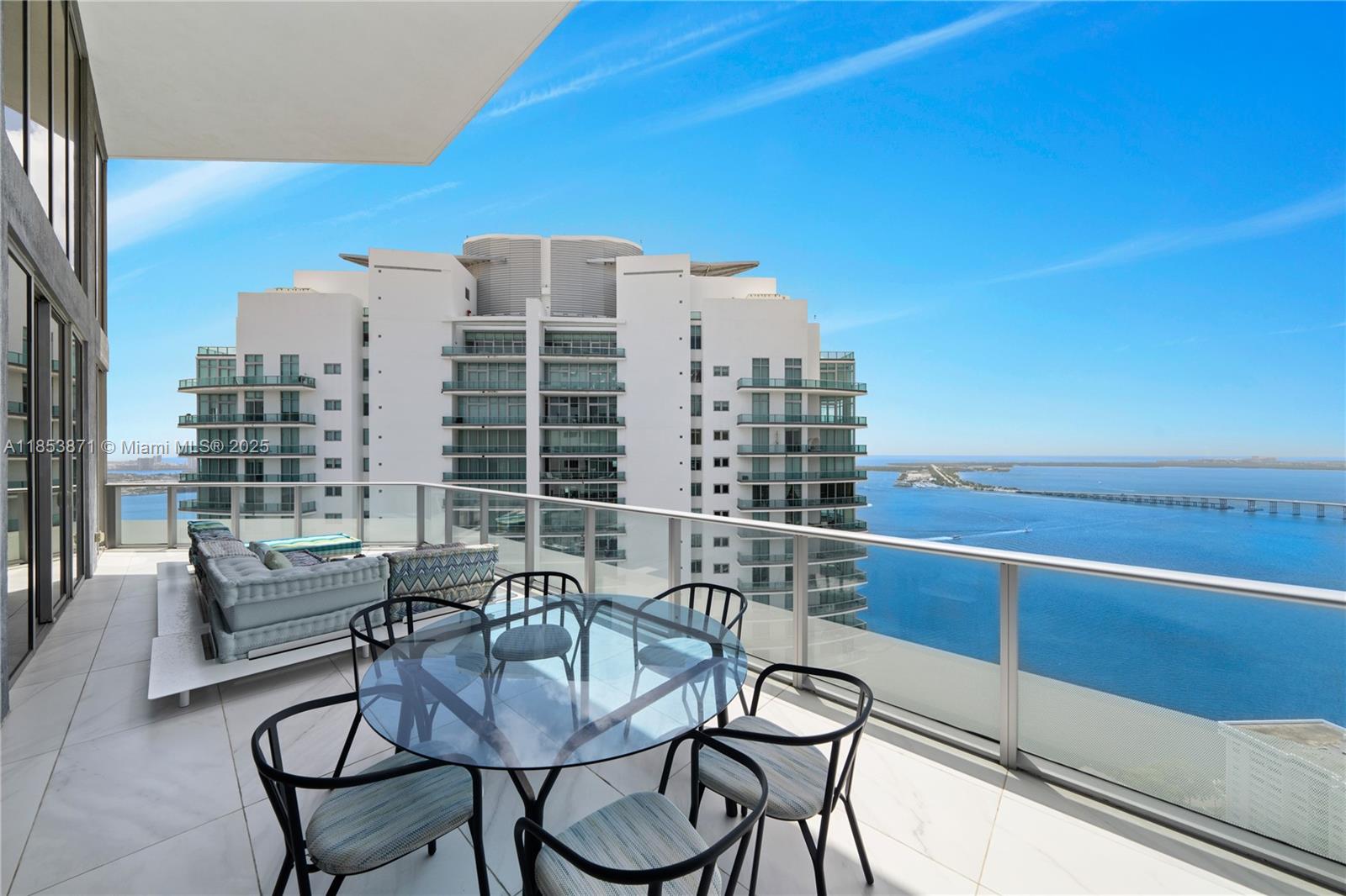 image Brickell House14