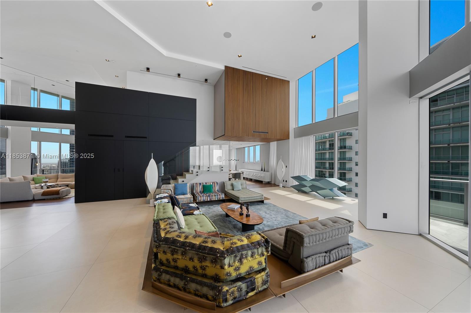 image Brickell House19