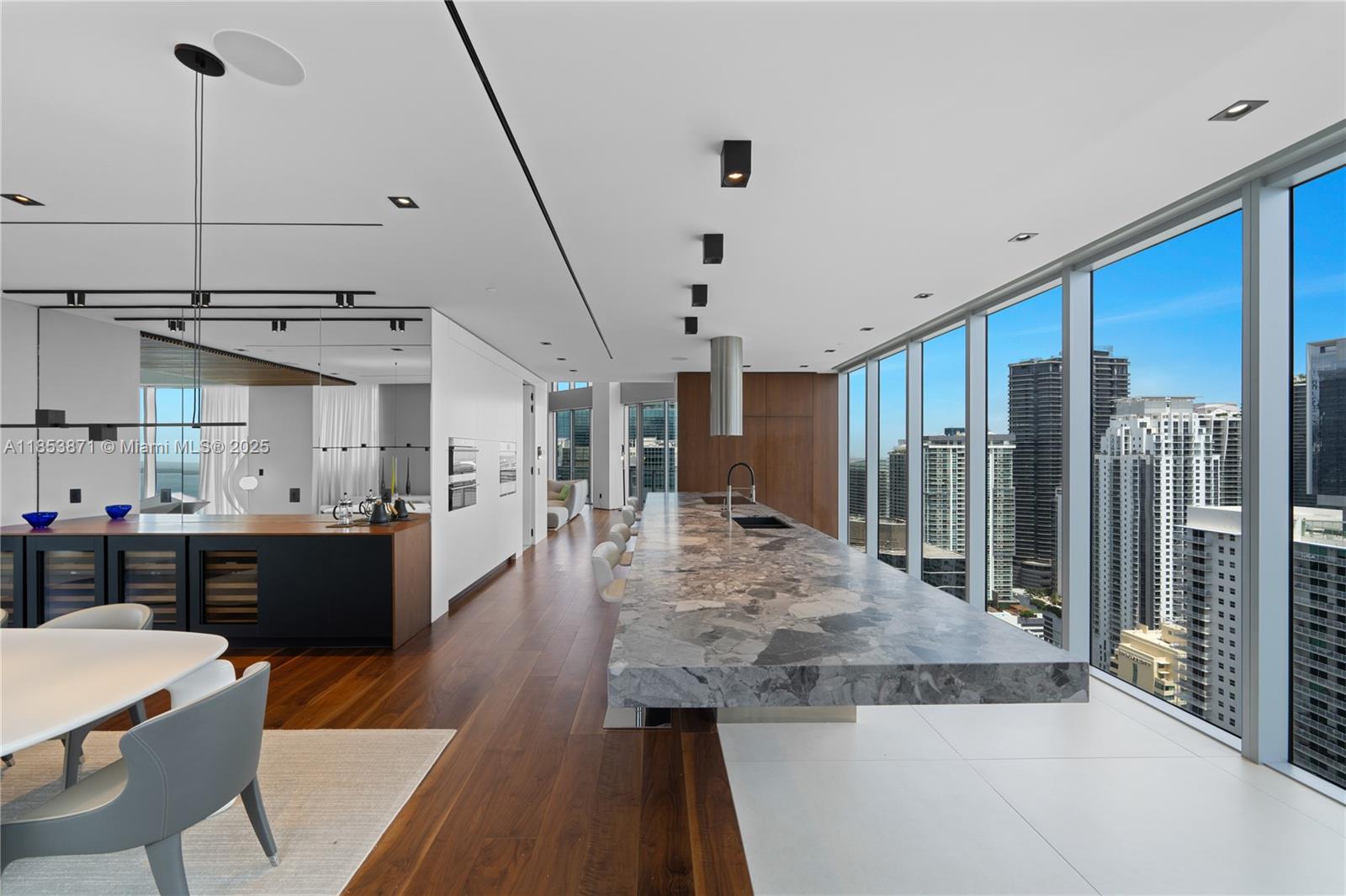 image Brickell House22