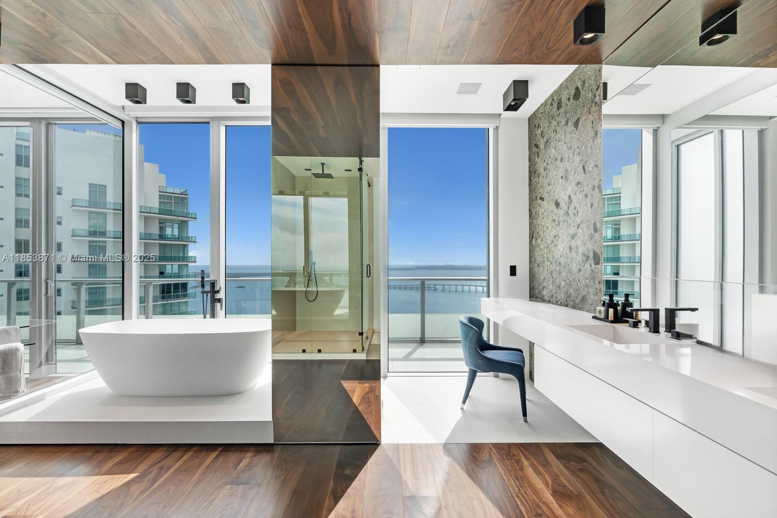 image Brickell House34