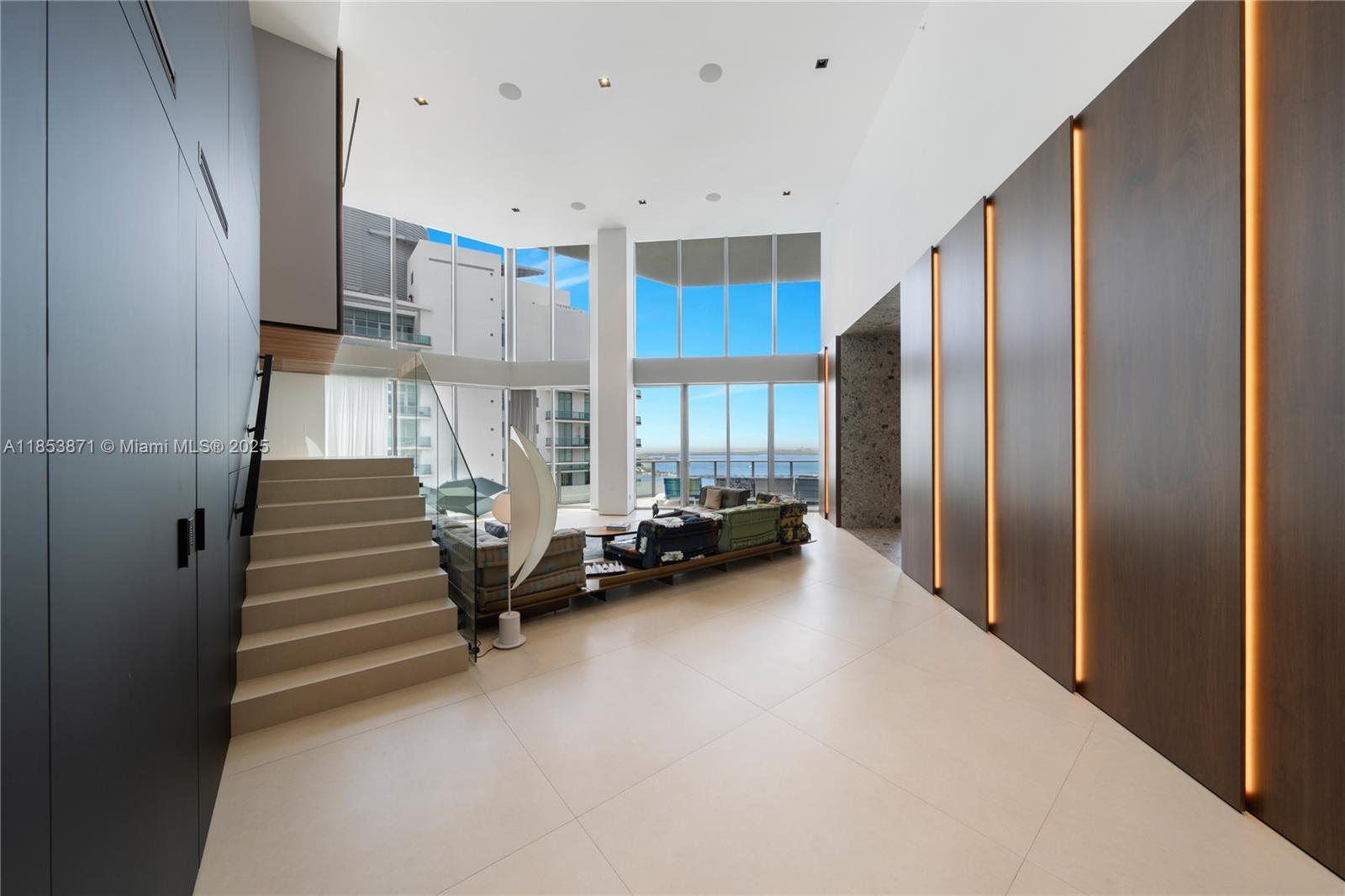 image Brickell House47