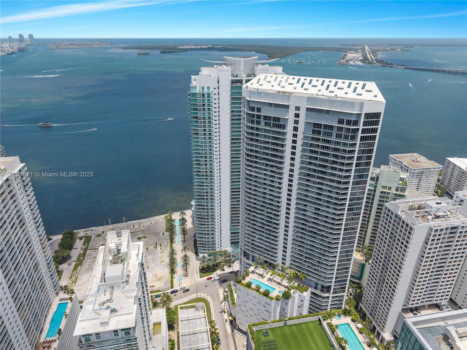 image Brickell House59