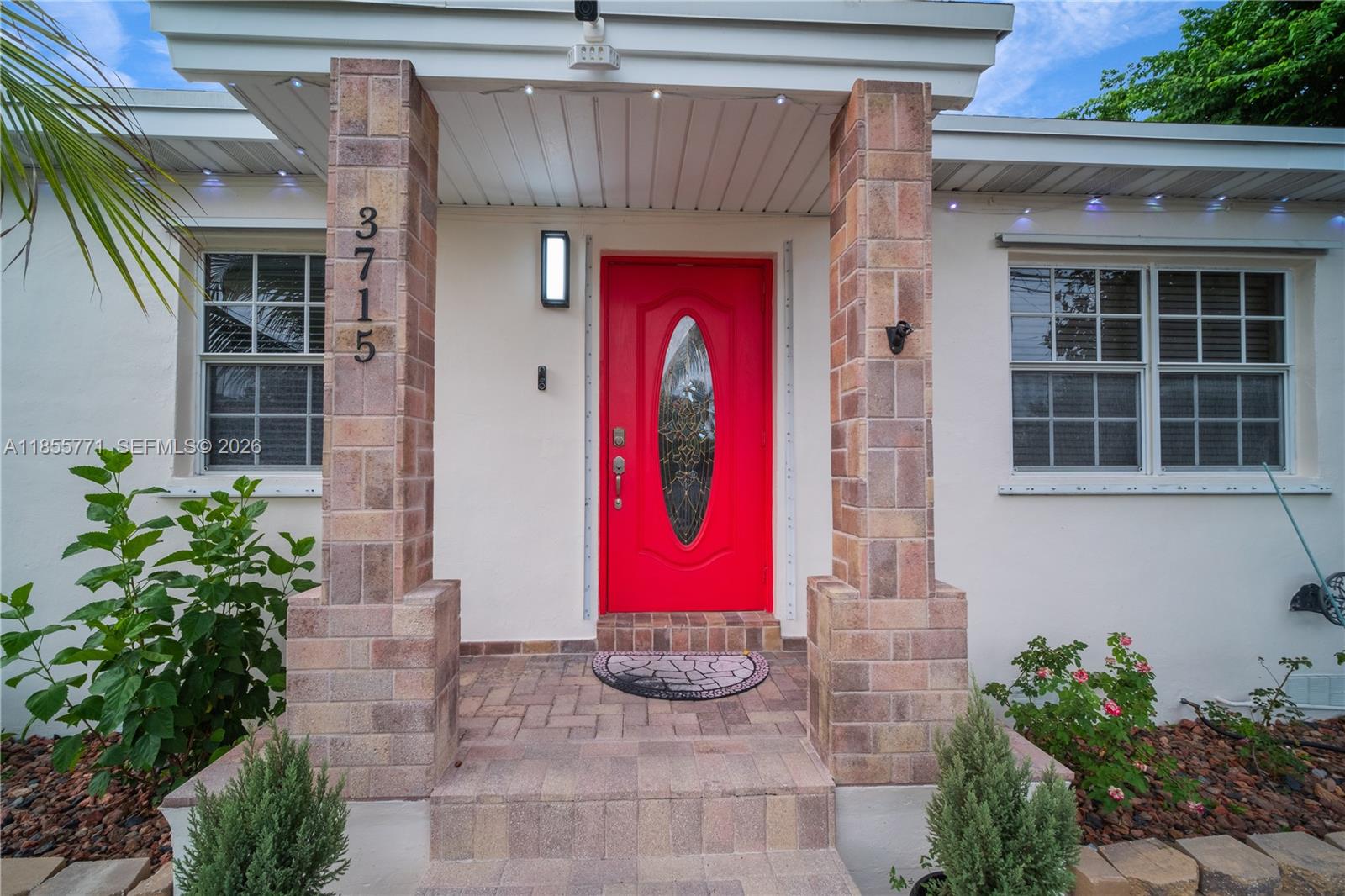 3715 SW 29th St Miami, FL 33134