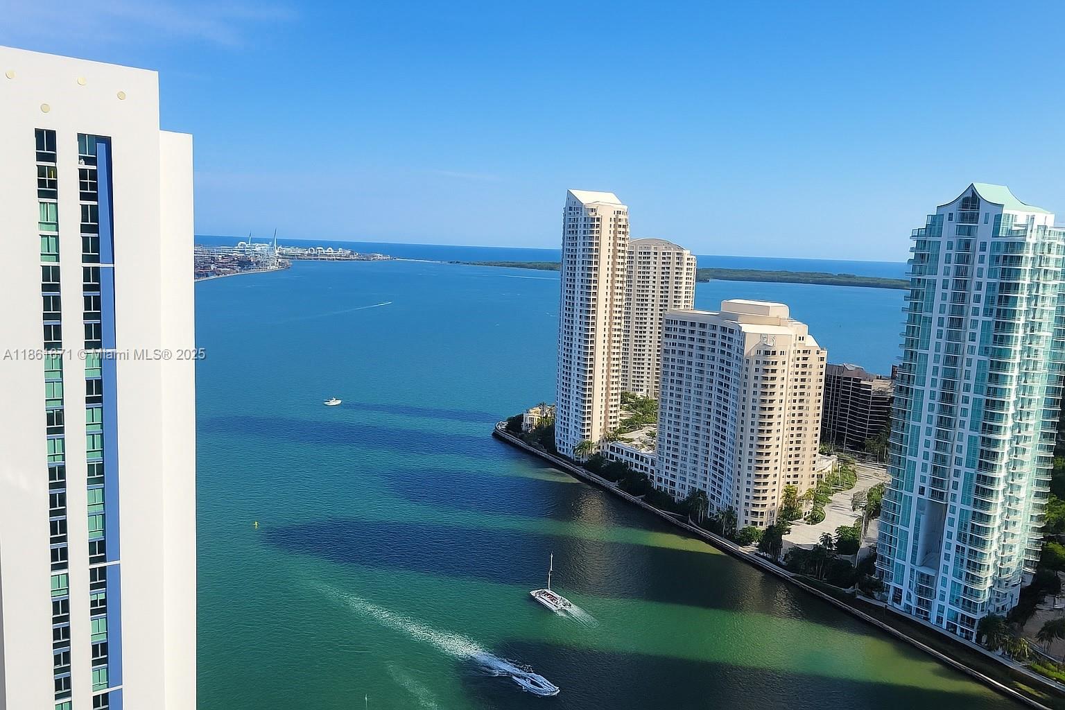 300 S Biscayne Blvd #T-3714