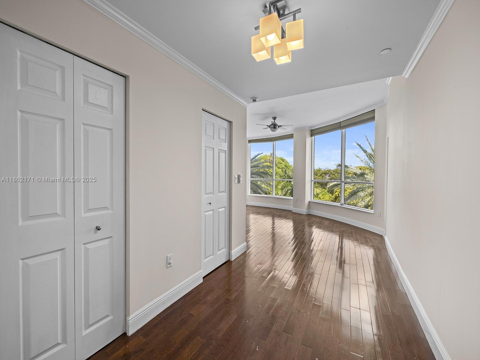 image Grove Hill Tower Condo7