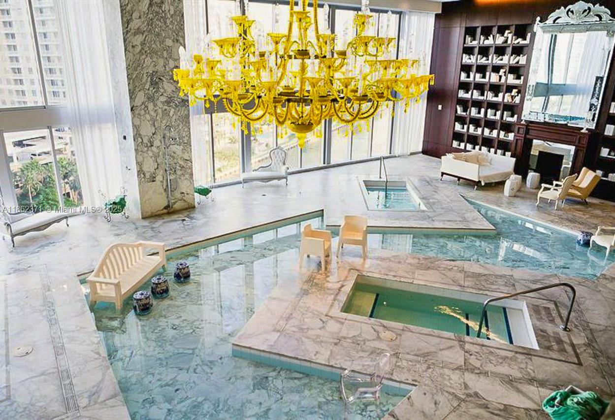 image Icon Brickell31