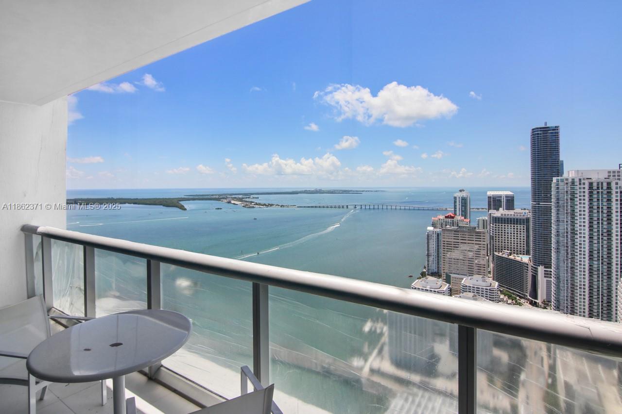 image Icon Brickell3