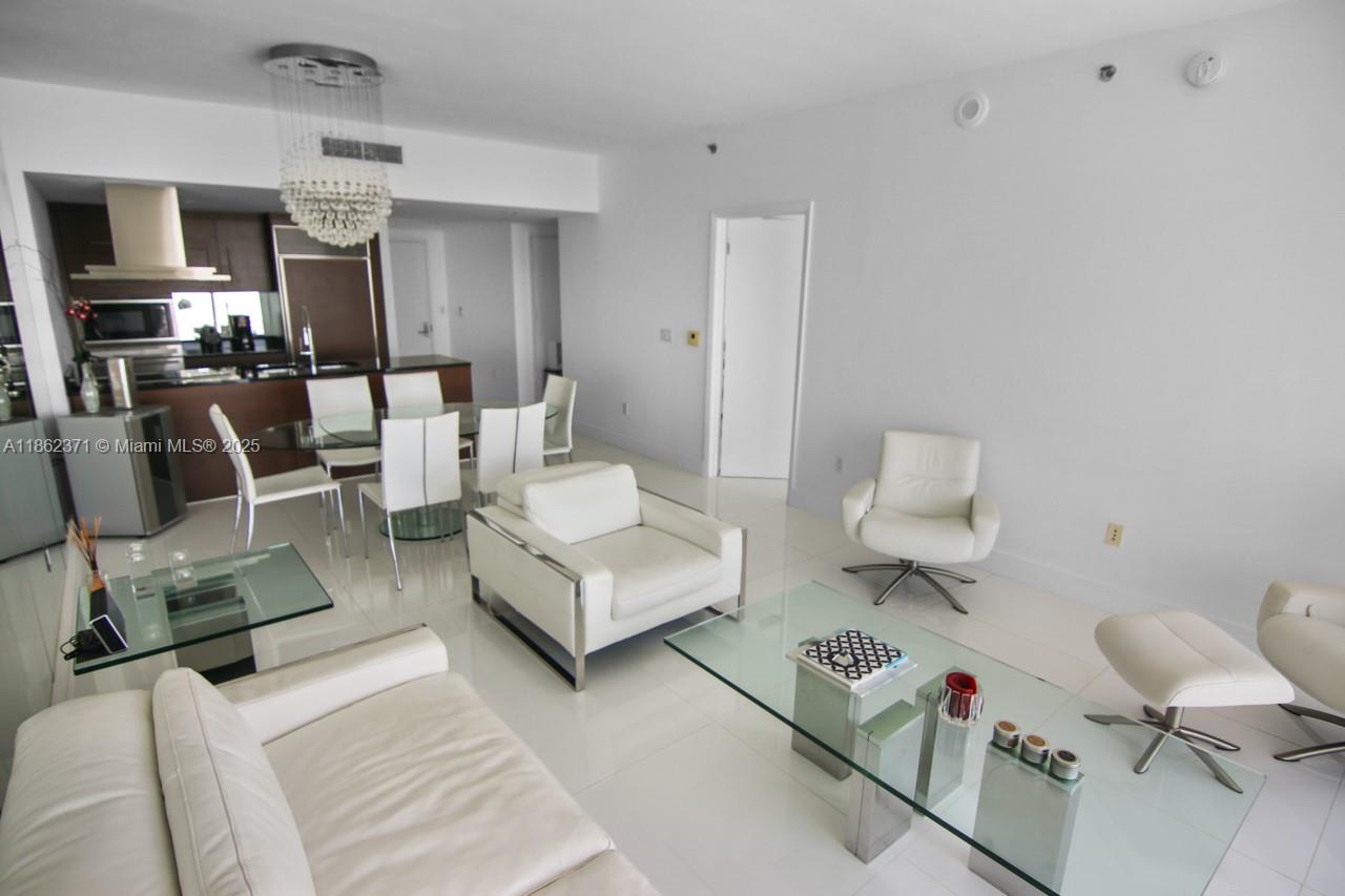 image Icon Brickell5