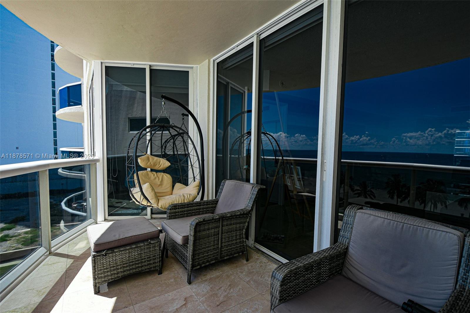 image Pinnacle48