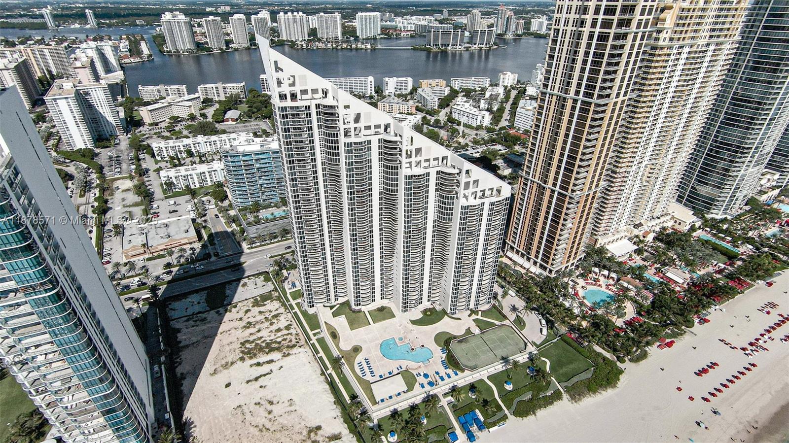 image Pinnacle51