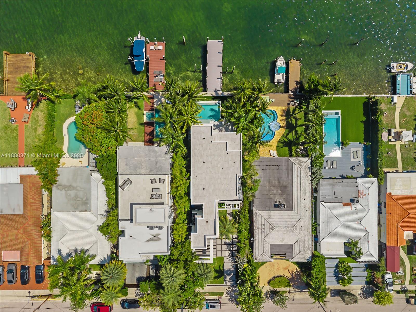 1311 Stillwater Dr Miami Beach, FL 33141