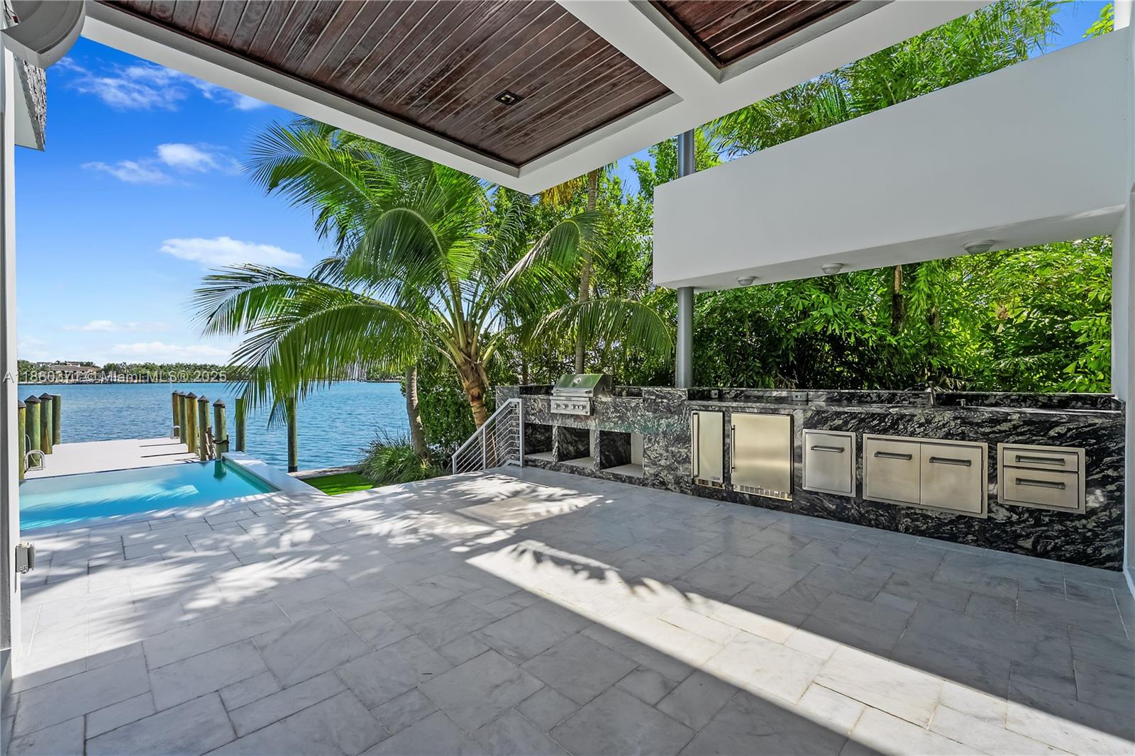 1311 Stillwater Dr Miami Beach, FL 33141