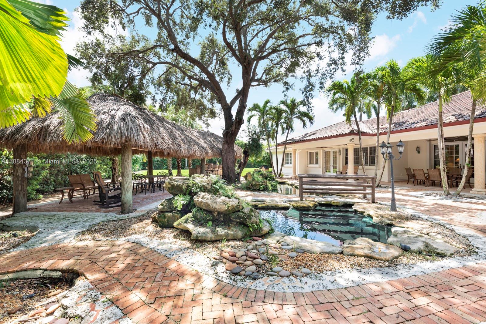 9360 SW 66th St Miami, FL 33173