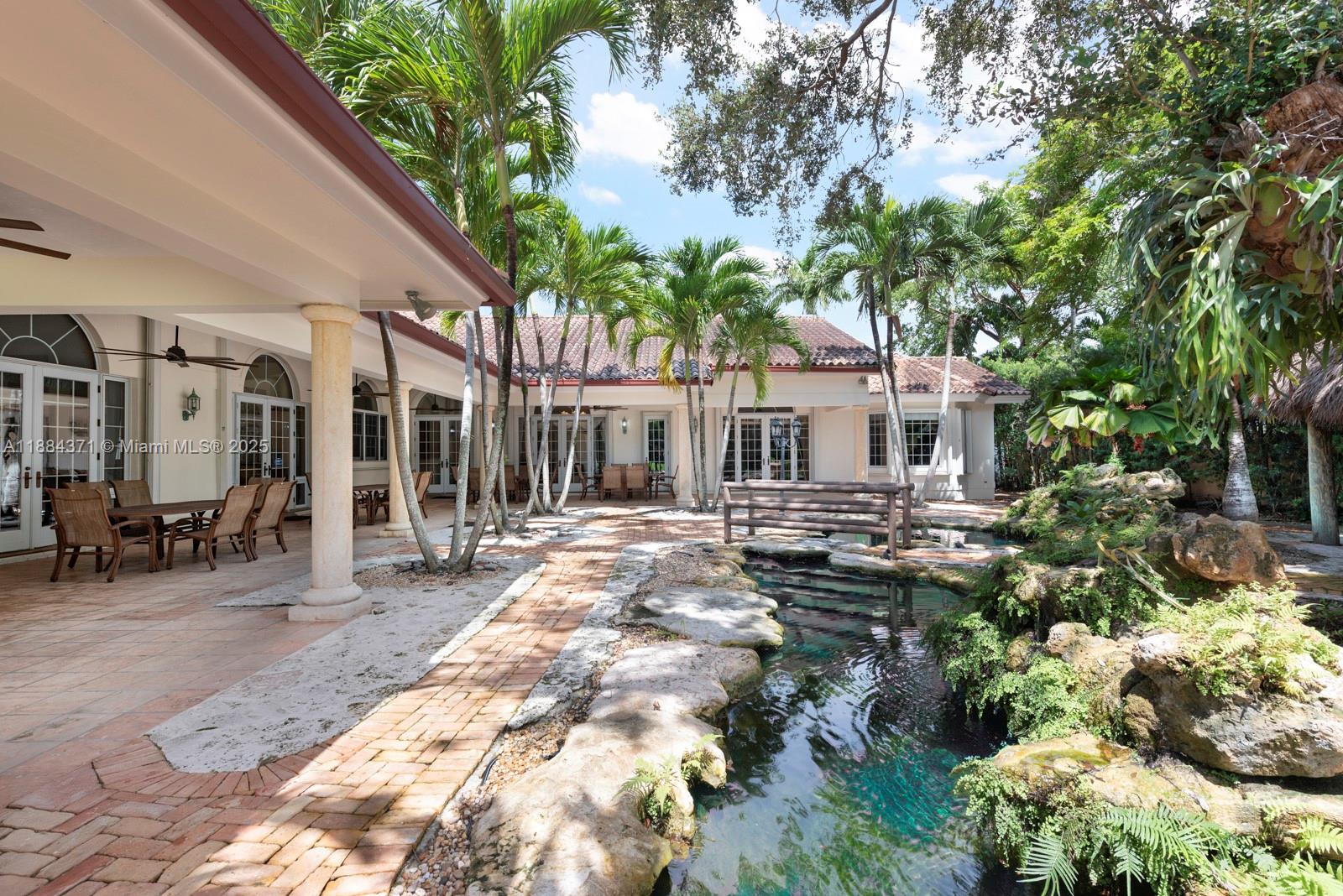 9360 SW 66th St Miami, FL 33173