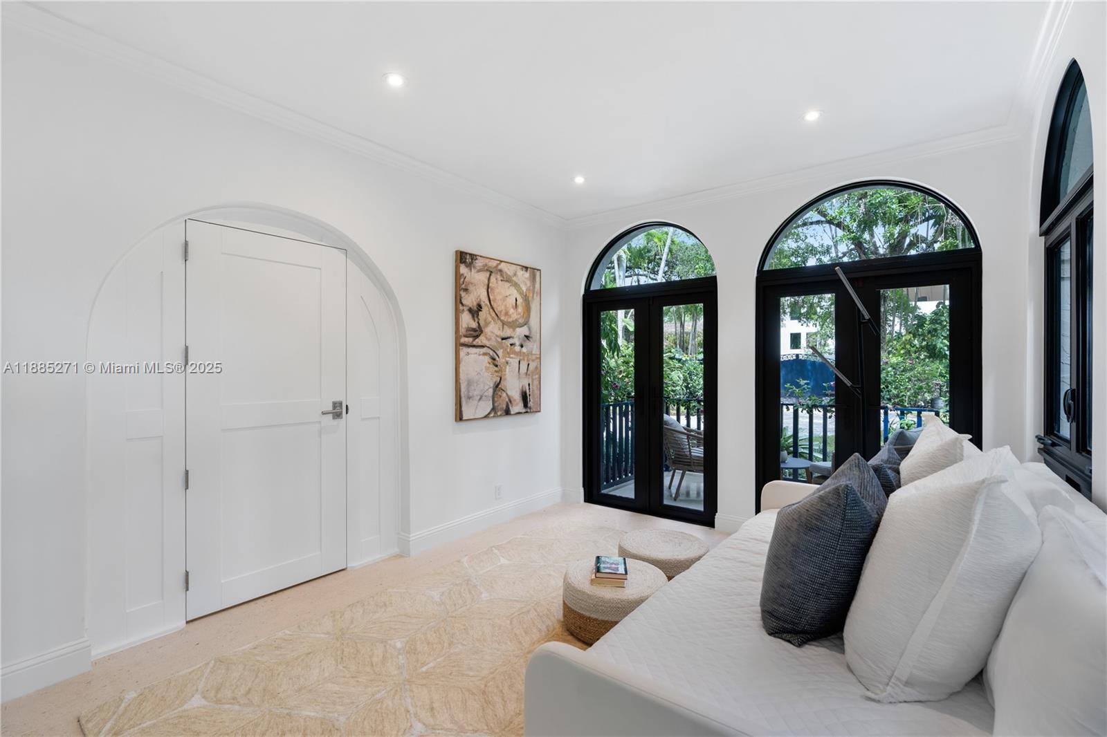 3700 Hibiscus St Miami, FL 33133