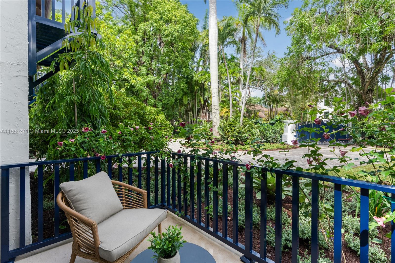 3700 Hibiscus St Miami, FL 33133