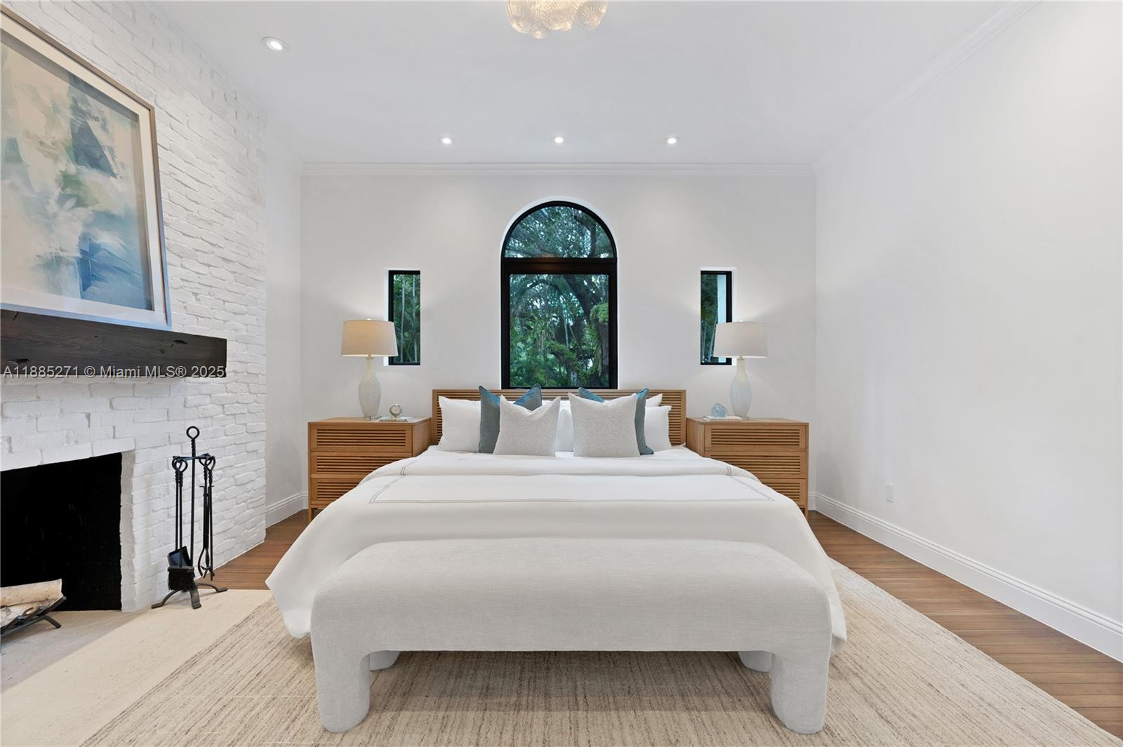 3700 Hibiscus St Miami, FL 33133