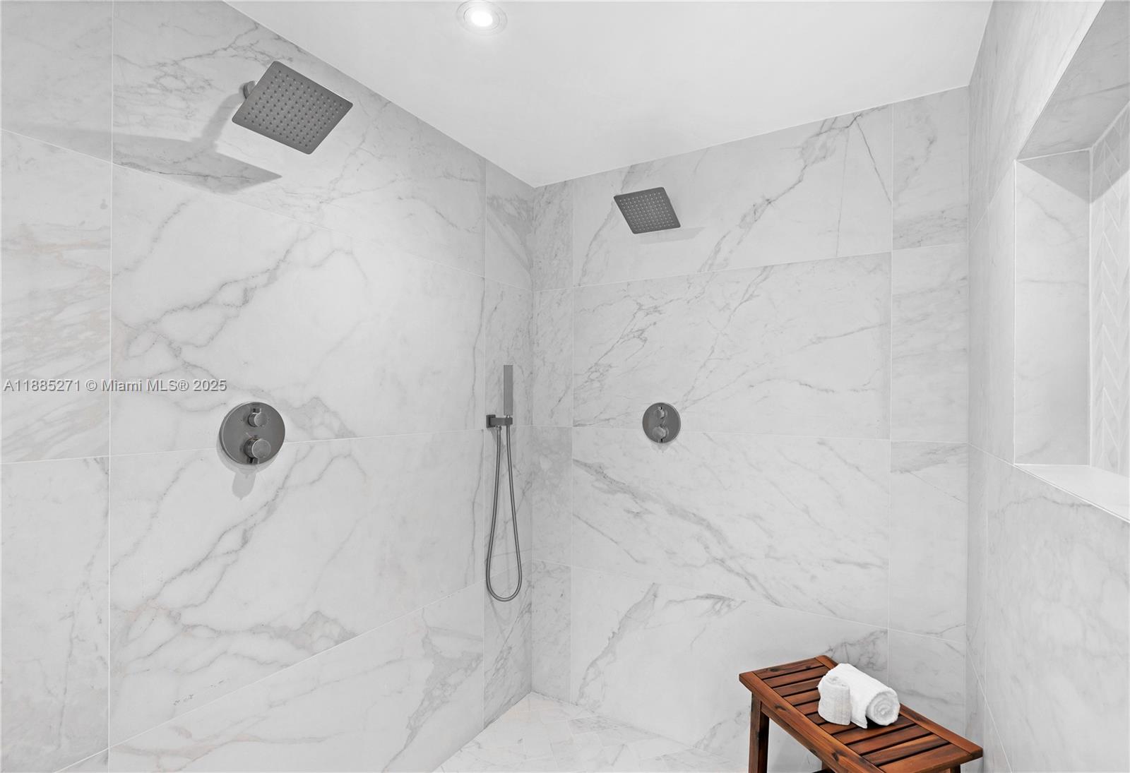 3700 Hibiscus St Miami, FL 33133