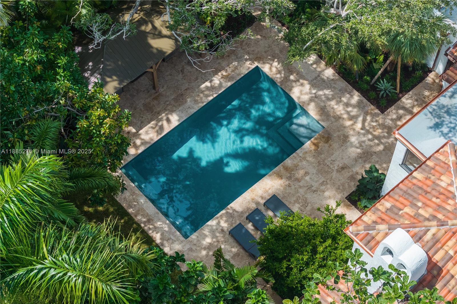 3700 Hibiscus St Miami, FL 33133