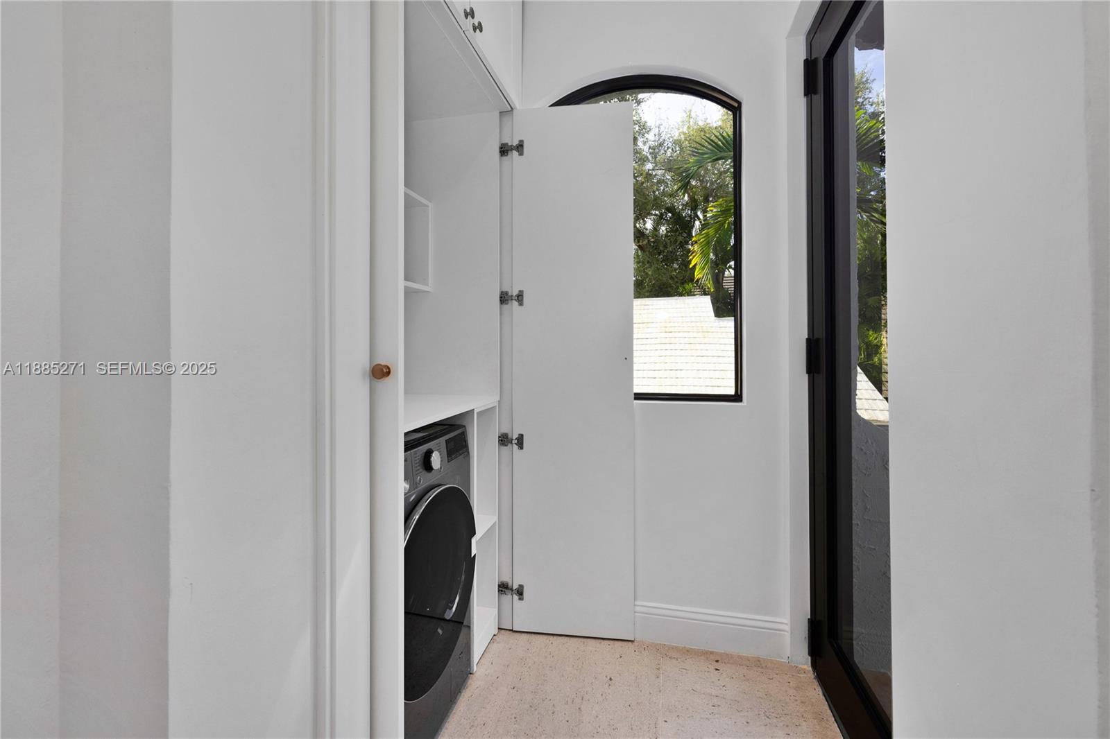 3700 Hibiscus St Miami, FL 33133