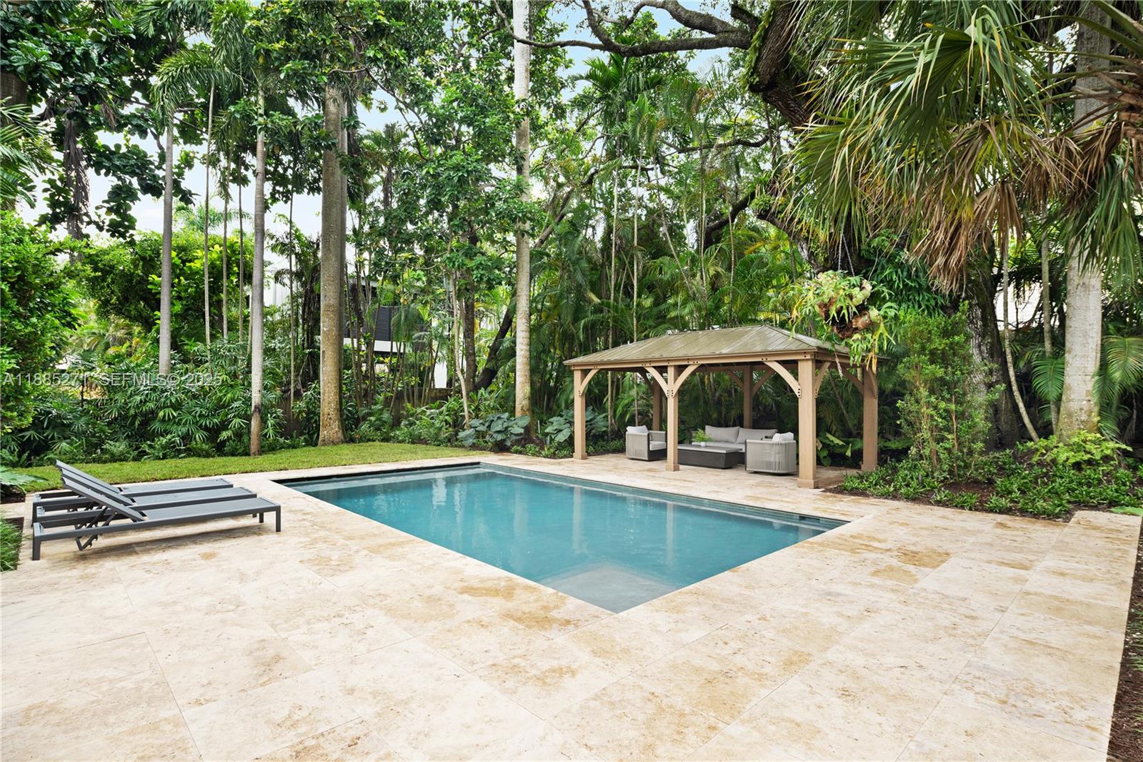 3700 Hibiscus St Miami, FL 33133