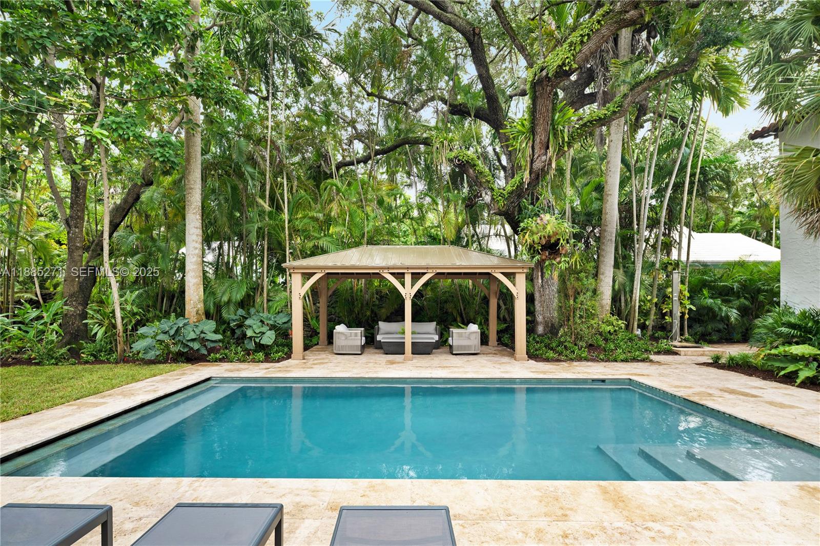 3700 Hibiscus St Miami, FL 33133