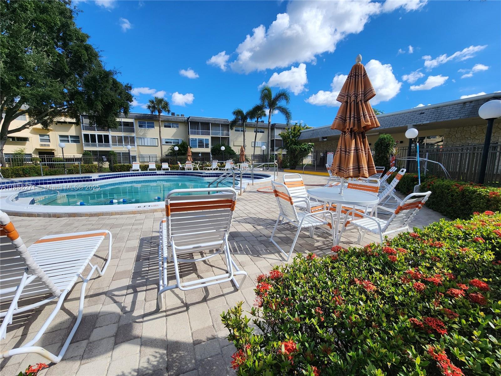 4431 NW 16th St #H109