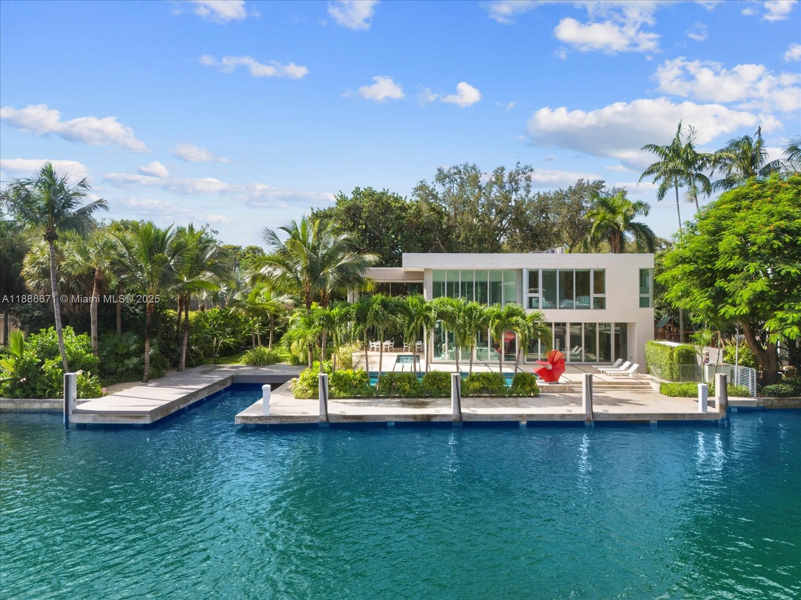 1015 N Rio Vis Blvd Fort Lauderdale, FL 33301 1015 N Rio Vis Blvd Fort Lauderdale, FL 33301