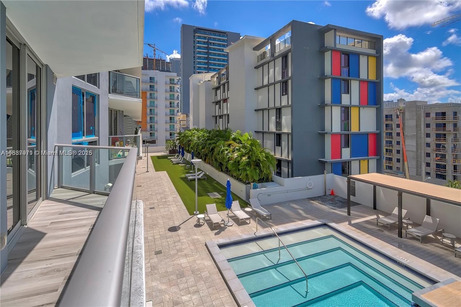 1010 SW 2nd Ave #609