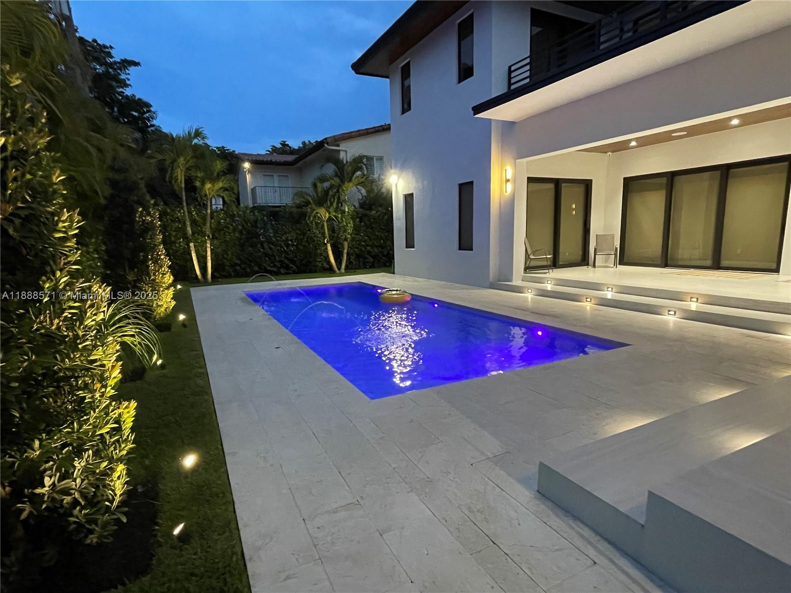 1515 Urbino Ave Coral Gables, FL 33146 1515 Urbino Ave Coral Gables, FL 33146