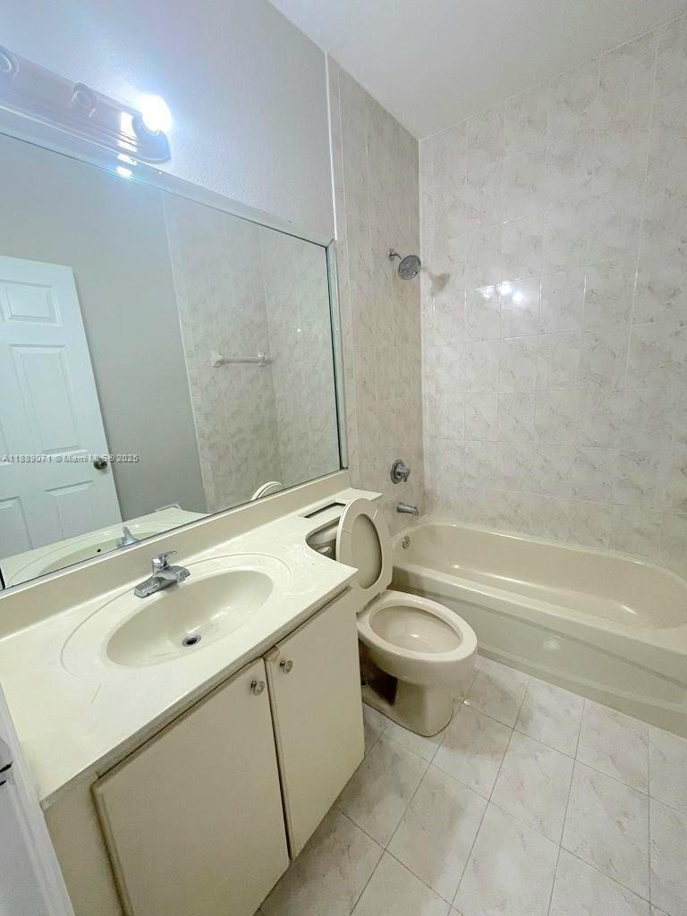 12263 SW 214th Ln #House Miami, FL 33177