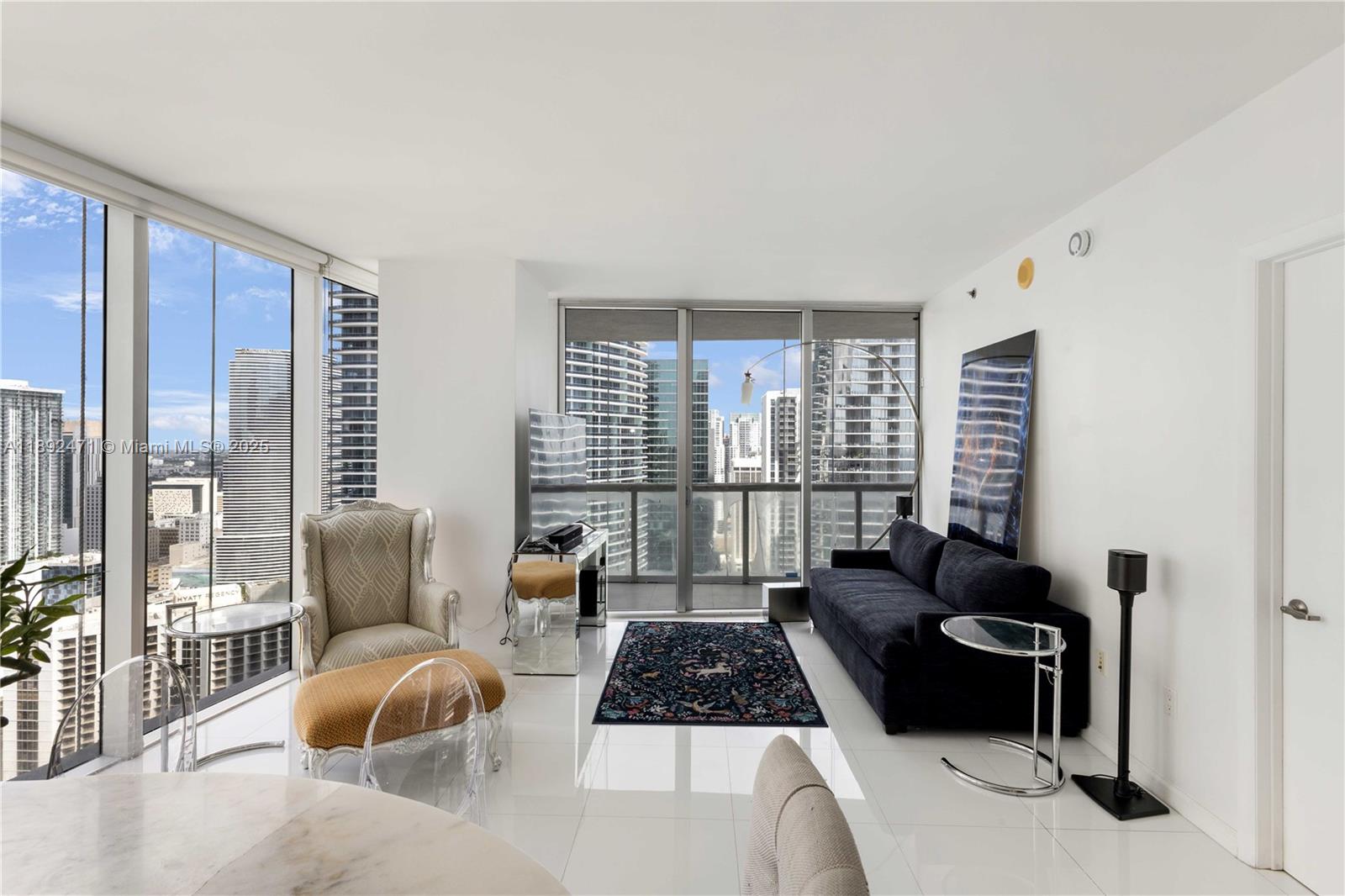 image Icon Brickell7