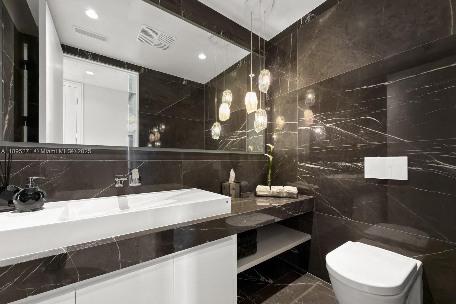 17975 Collins Ave #N-4602 Sunny Isles Beach, FL 33160