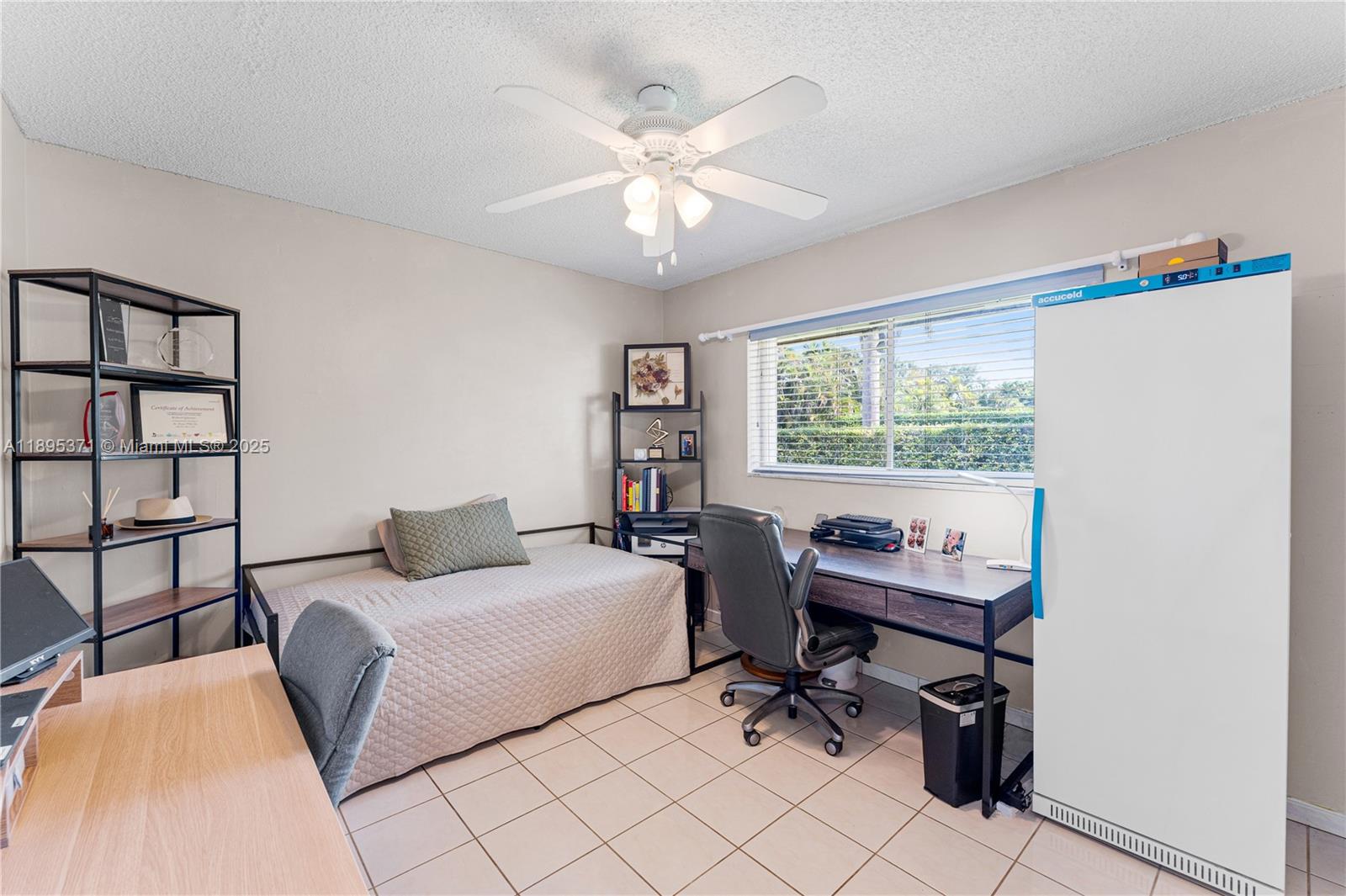 7205 SW 109th Ter Pinecrest, FL 33156