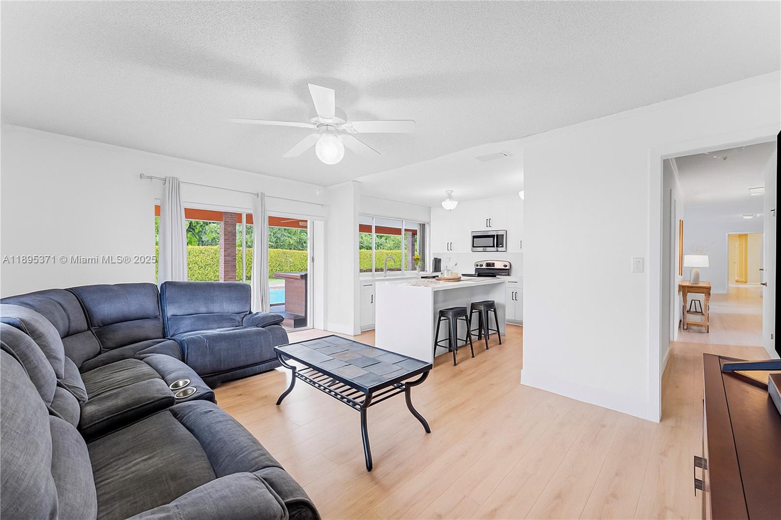 7205 SW 109th Ter Pinecrest, FL 33156