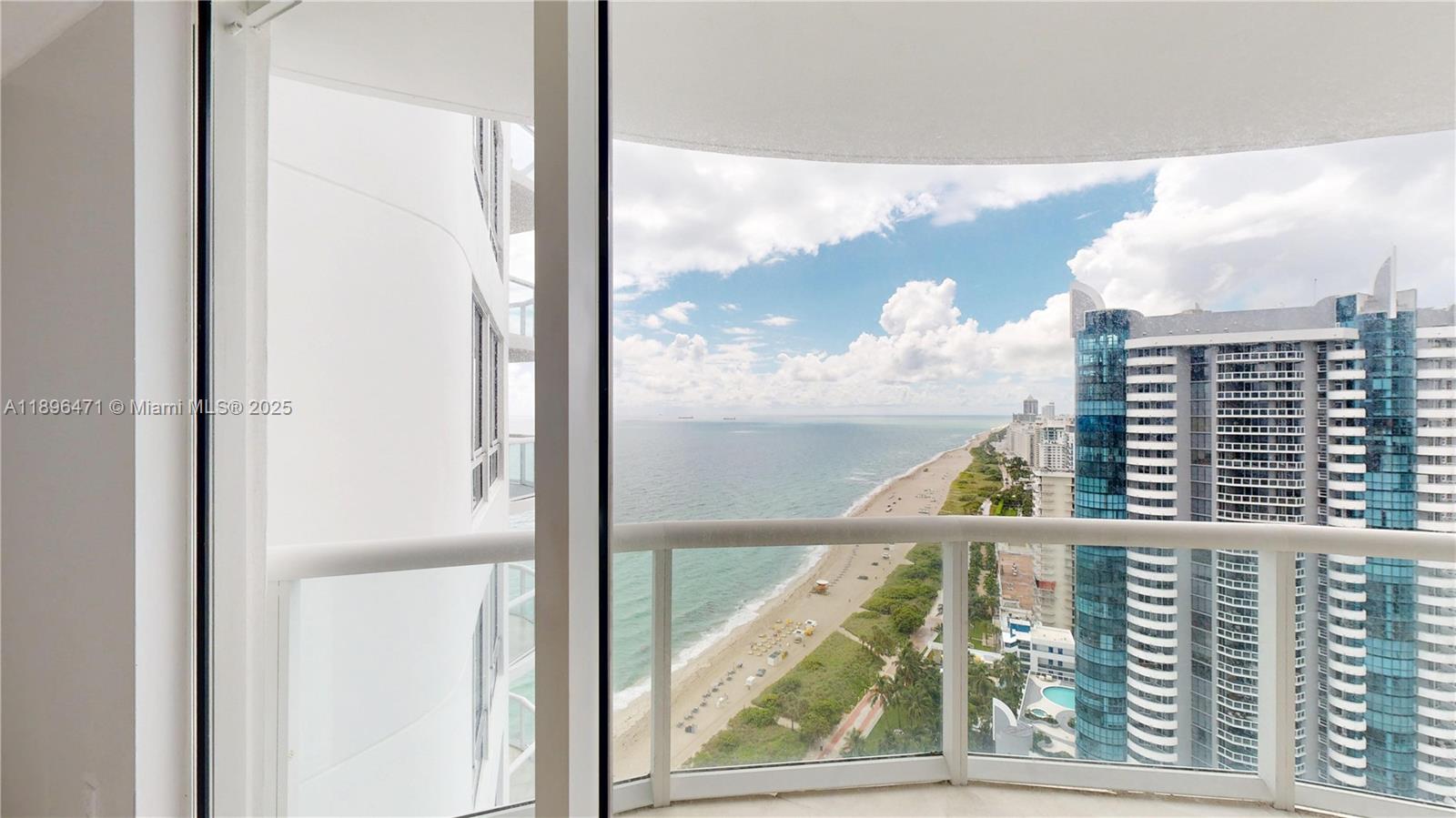 6365 Collins Ave #2904
