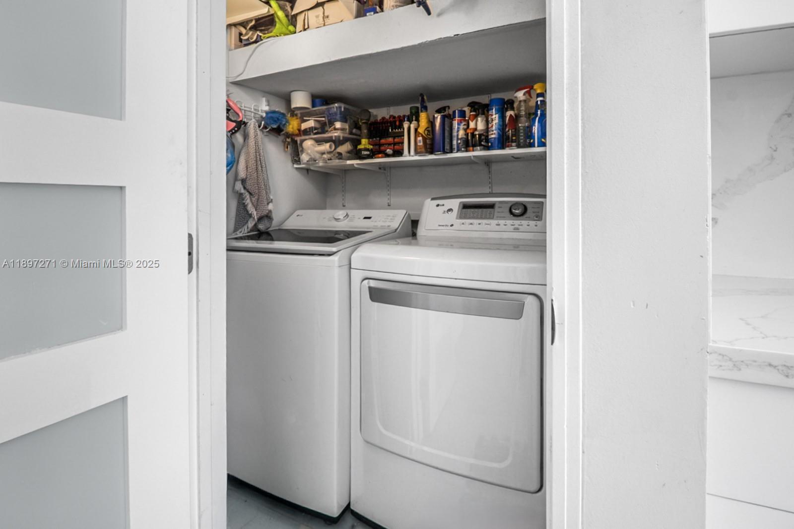 513 Leslie Dr Hallandale Beach, FL 33009